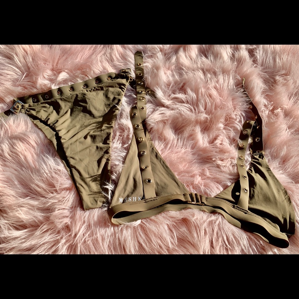 Olive green super cute two-piece swimsuit💚